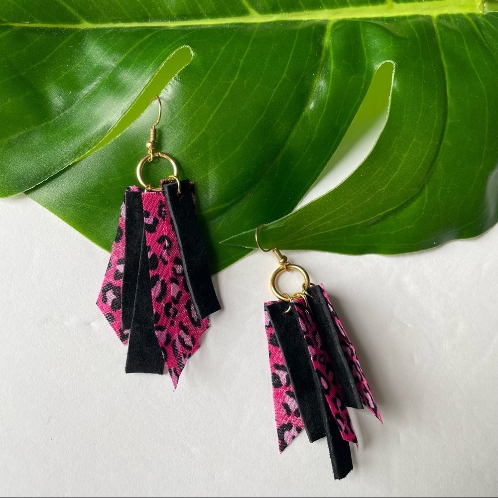 Animal Print Earrings, Y2K Earrings, Pink Cheetah Print Earrings, Leather